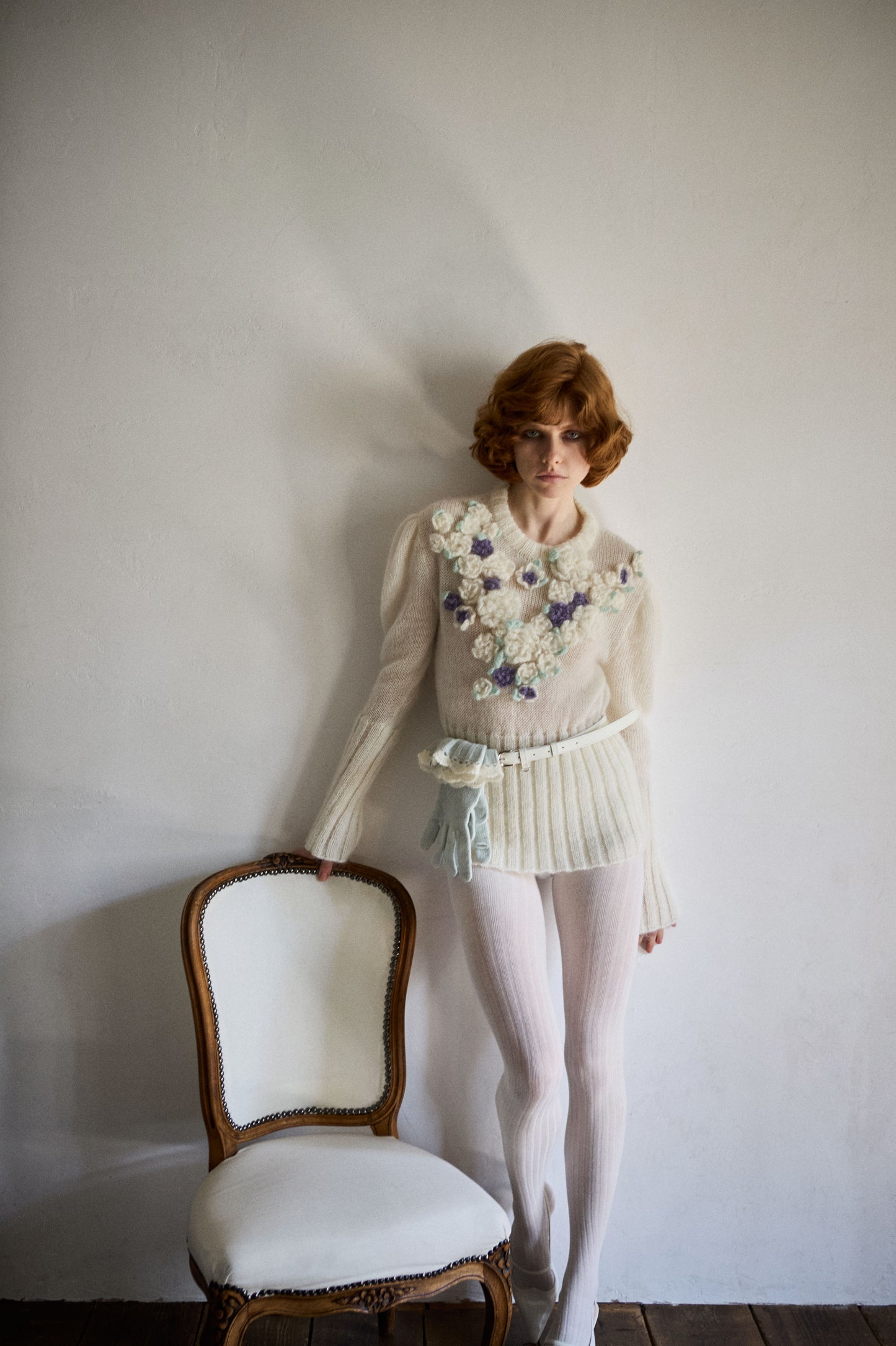 Hand Knit Rose Canvas Sweater(Purple)