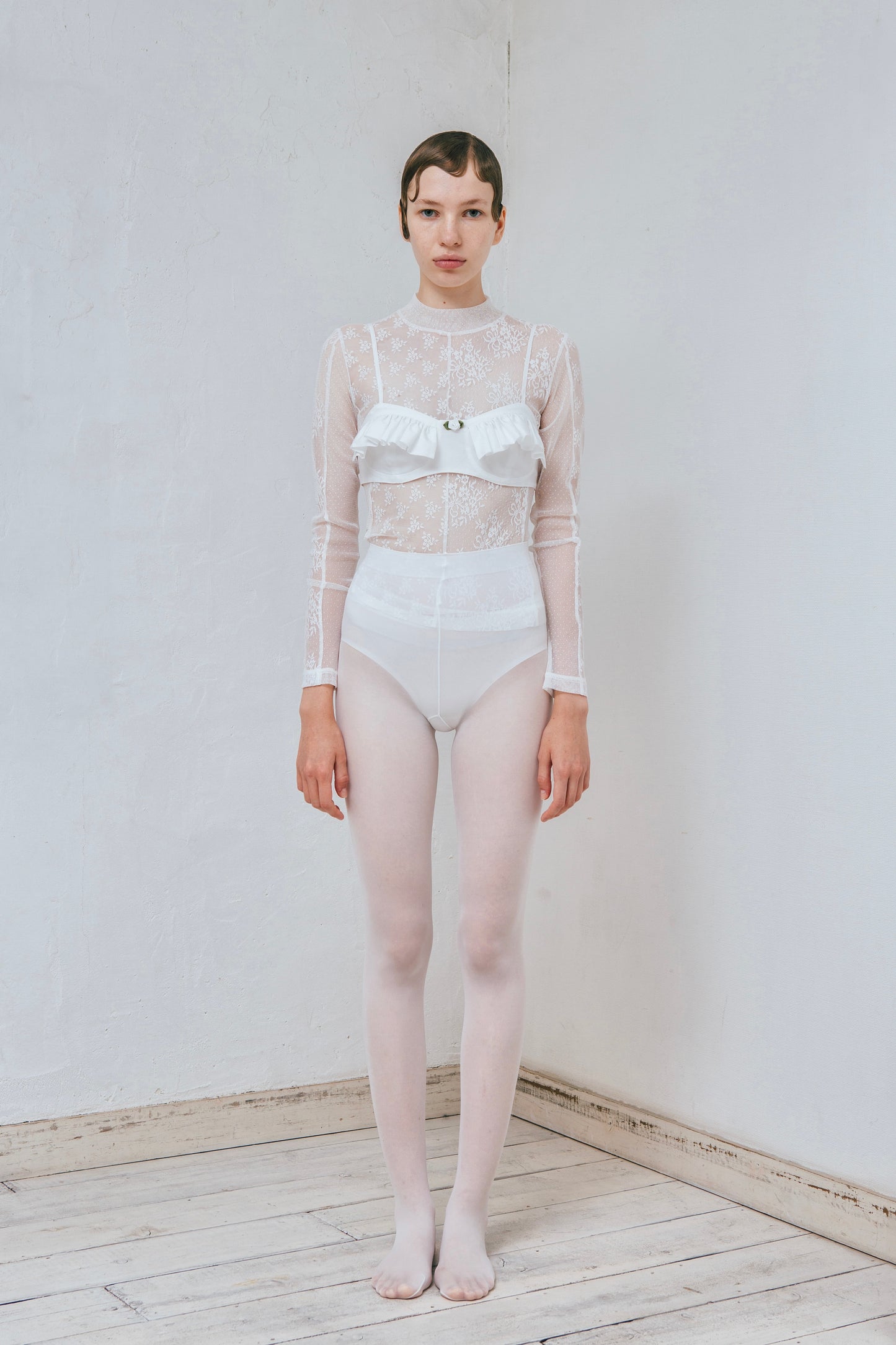 Turtle Neck Lace Patchwork Tops(White)