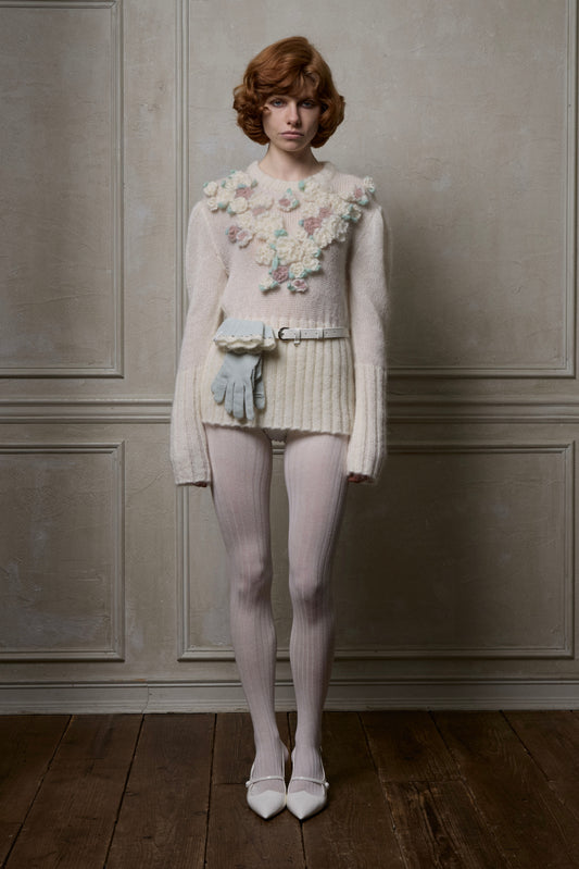 Hand Knit Rose Canvas Sweater(Pink)