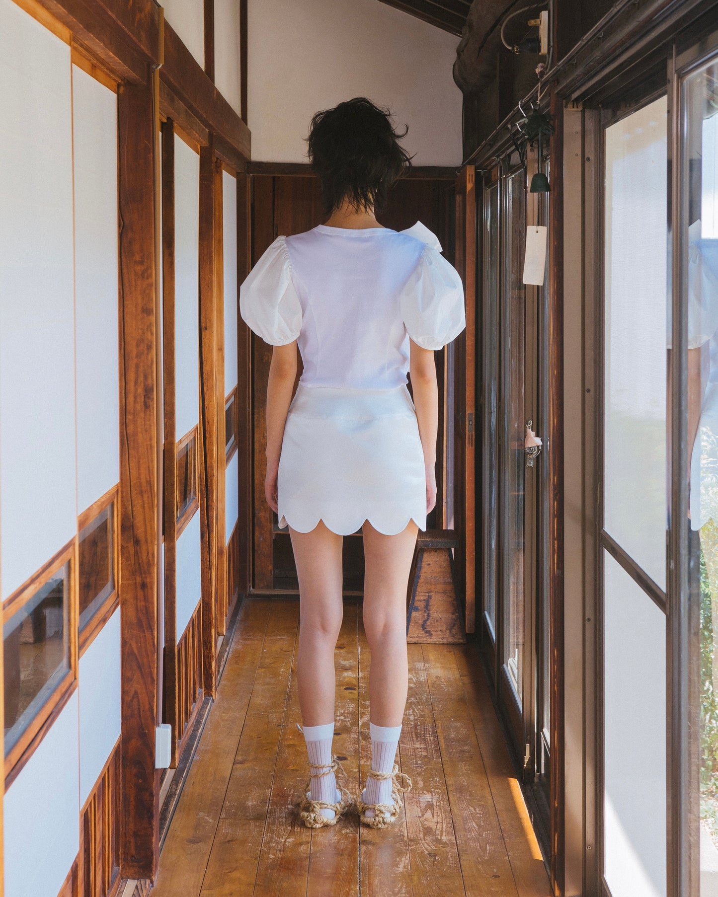 Satin Scalloped-Hem Mini Skirt(Beige)