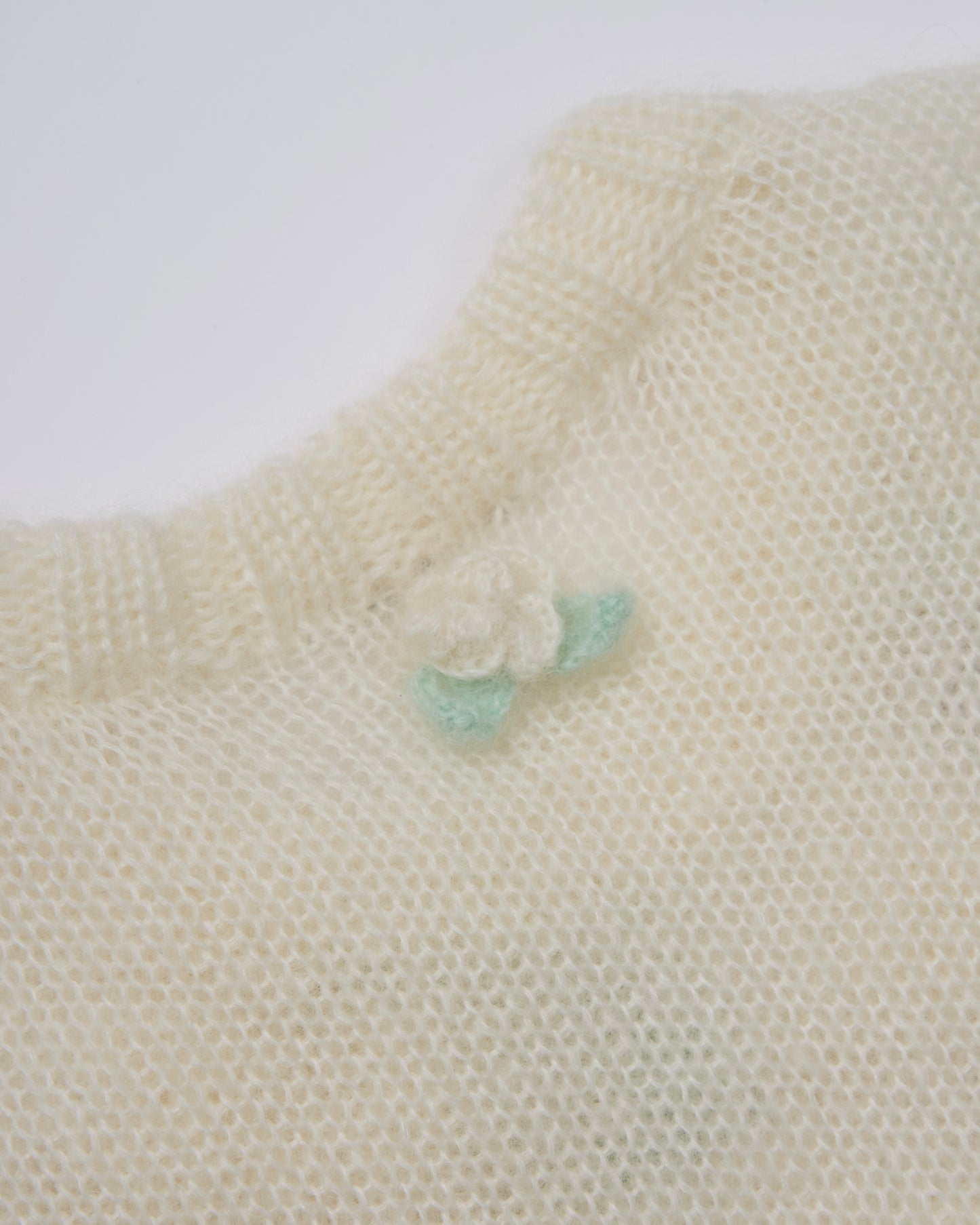 Hand Knit Rose Canvas Sweater(Mint)