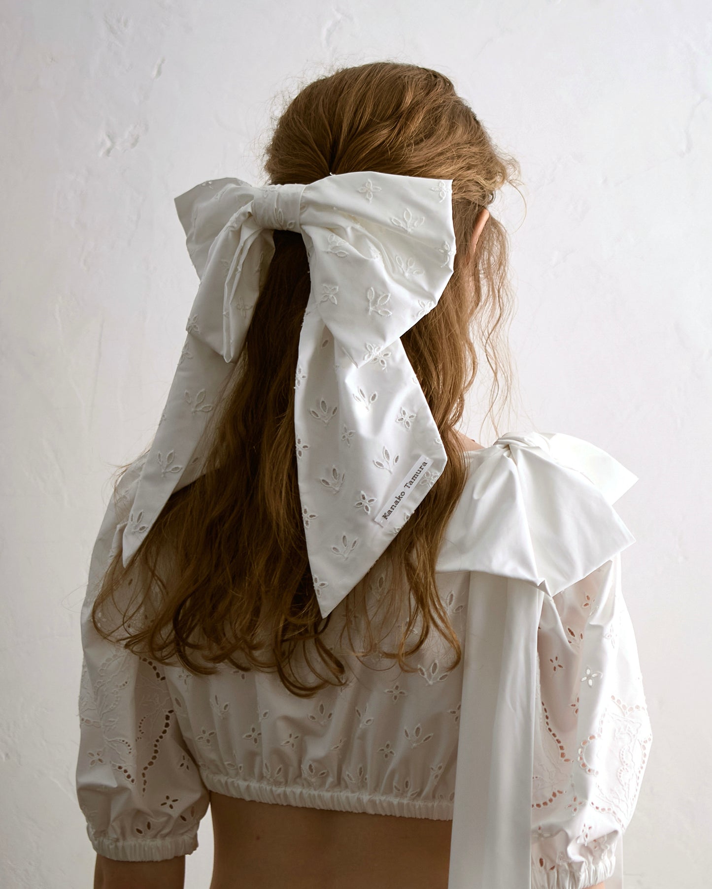 Taffeta Eyelet Lace Cropped Blouse(White)
