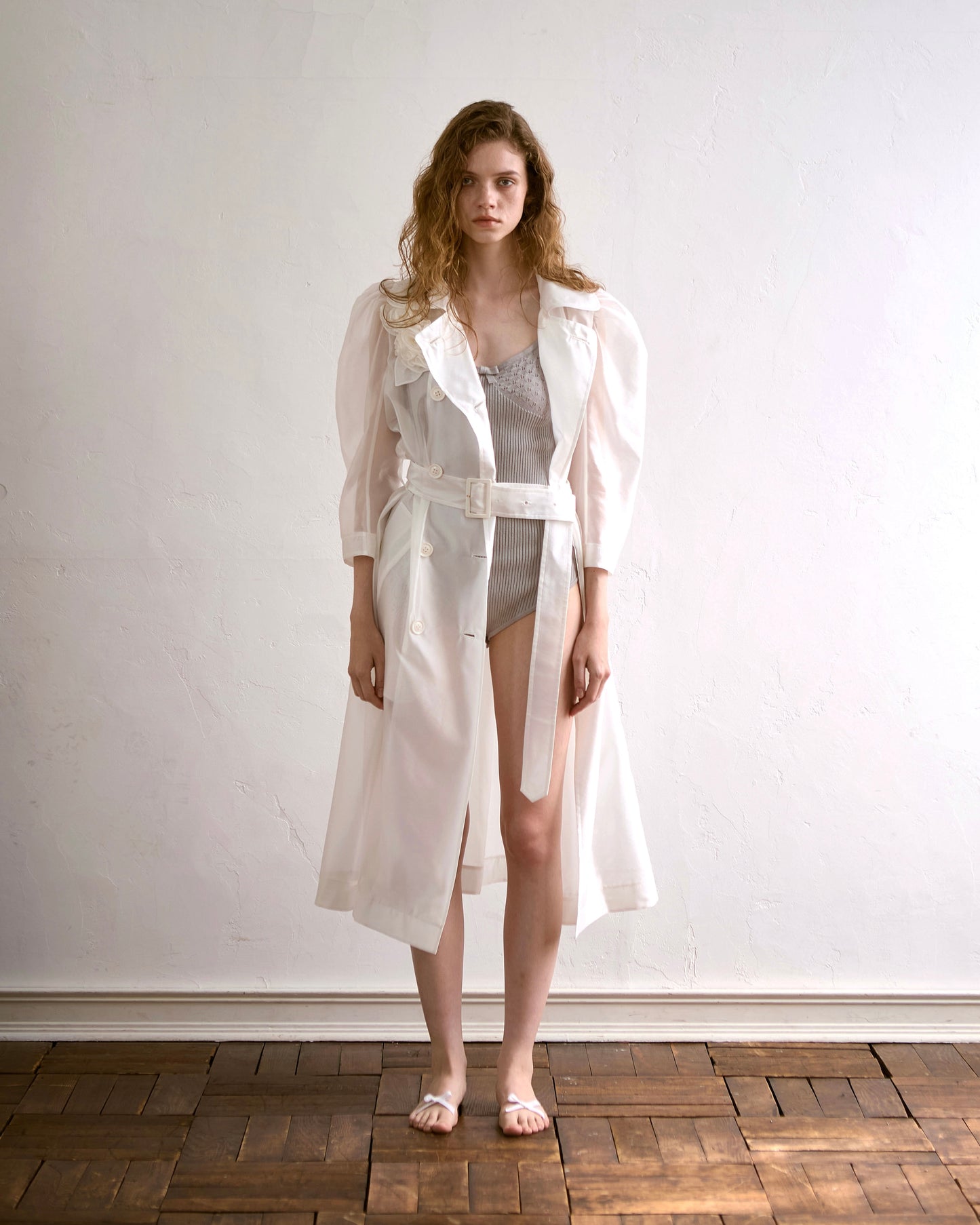 Silk Organza Rose Puff Sleeve Coat(White)